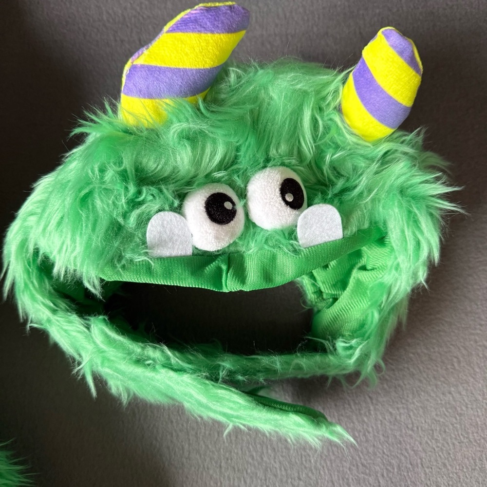 New Green Monster Dog Costume with Horns thrills ands chills collection. - Picture 3 of 9